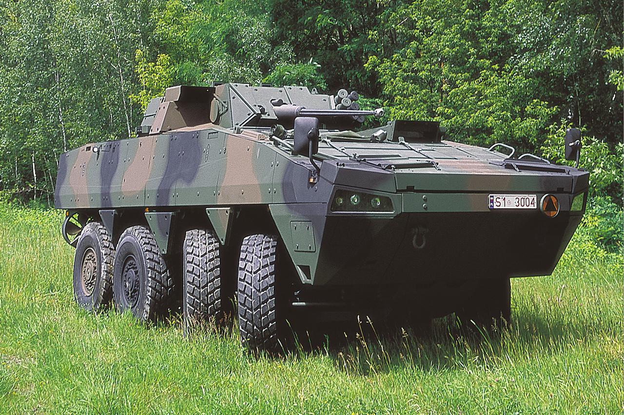 za plus...29.09.2005.  oklopno borbeno vozilo patria AMV tvrtke patria  snimio: sluzbene stranice patrije
