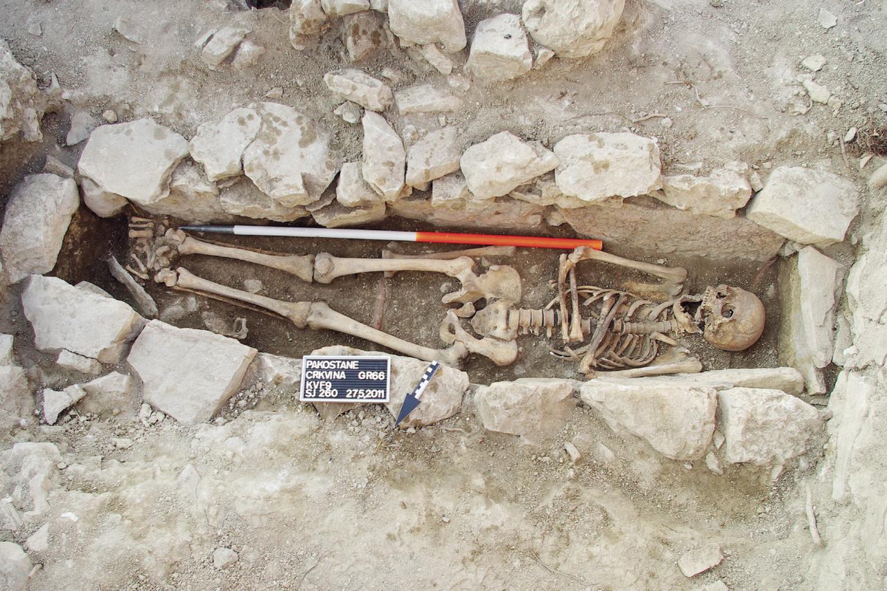 Otkriveni grobovi  templara kraj Pakoštana