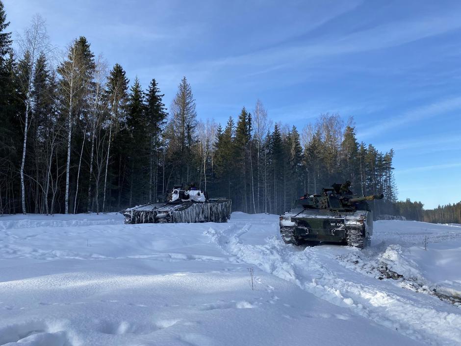 CV90