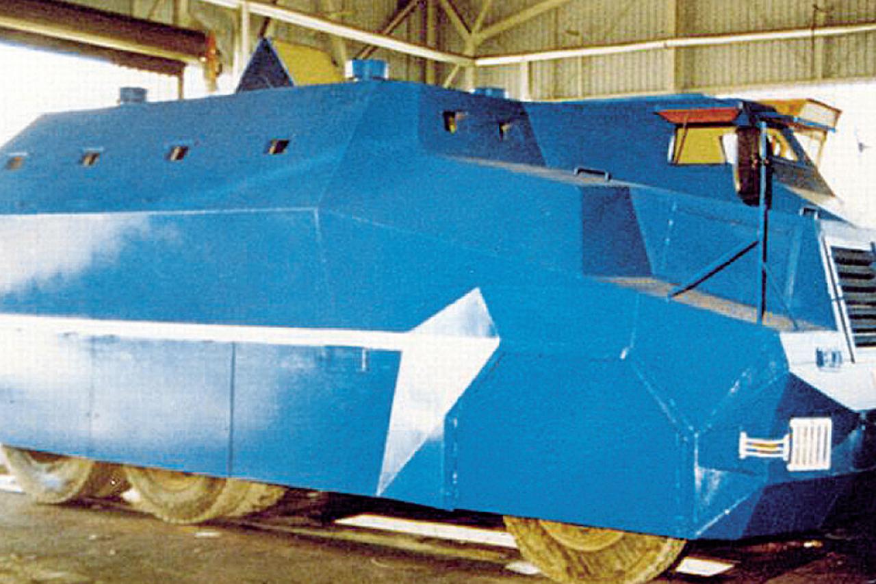 TIN - prvi hrvatski oklopni  transporter