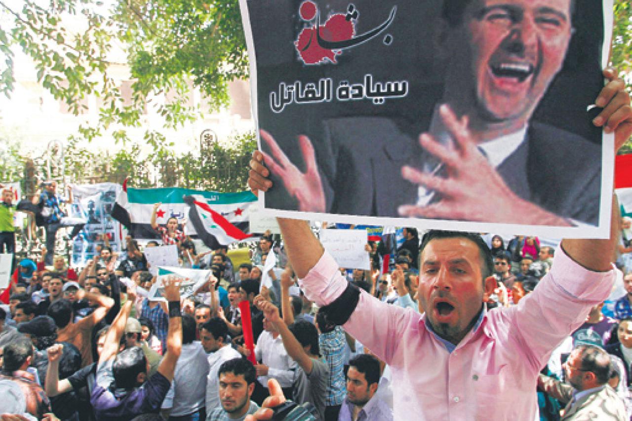 Iran i Izrael protiv su  pobune u siriji