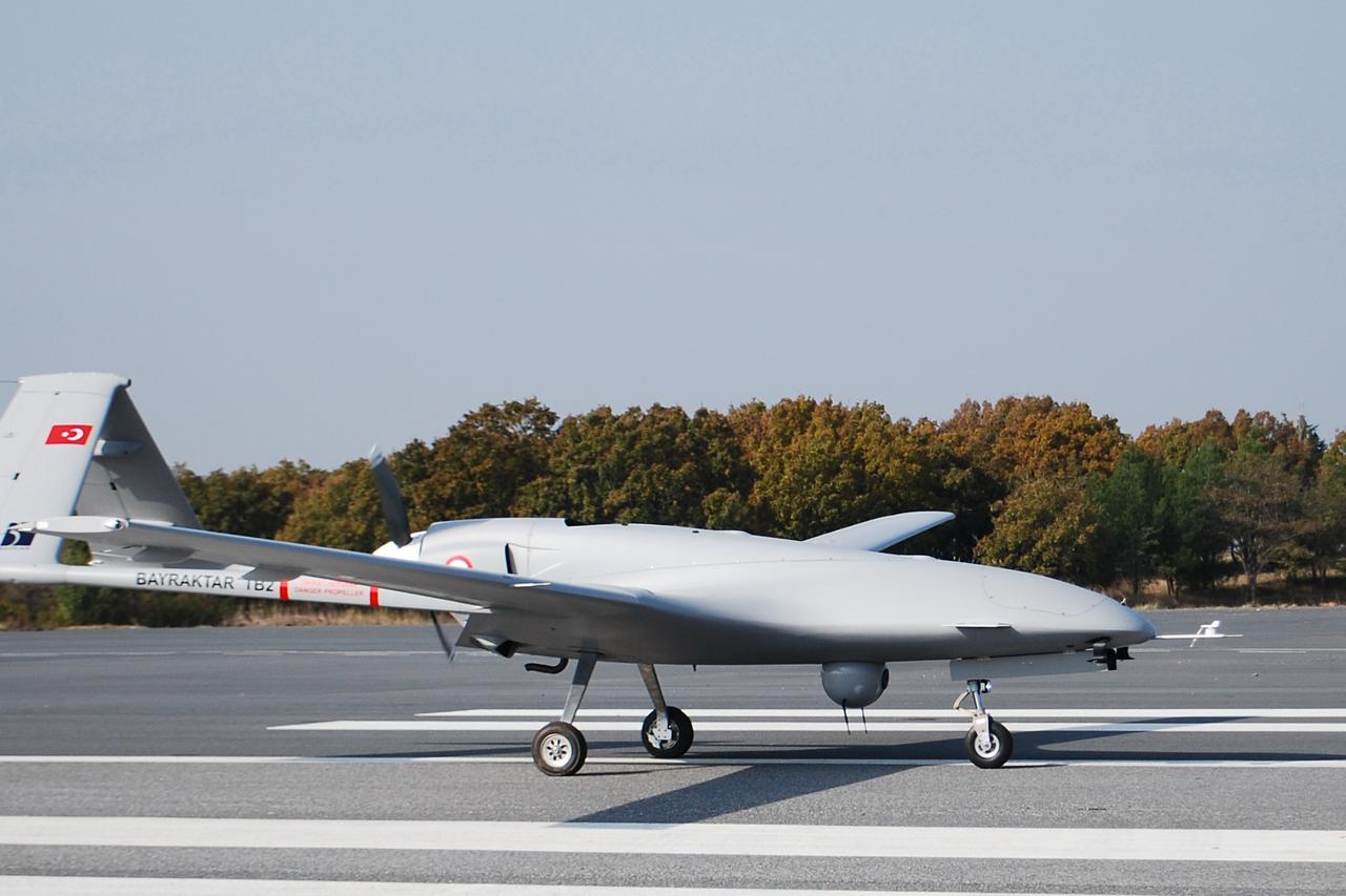 Turski dron Bayraktar TB-2